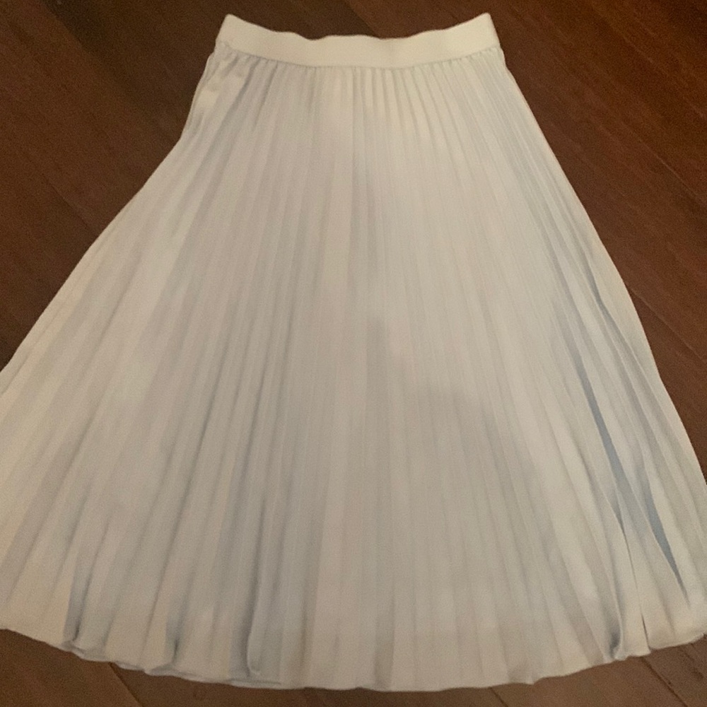 blue skirt
